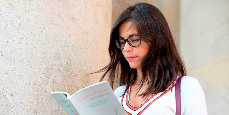 Celia Corral. En la estela de la poesía popular de Campoo