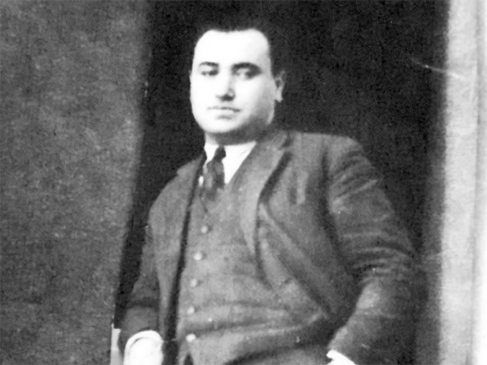 LLANO MERINO, Manuel