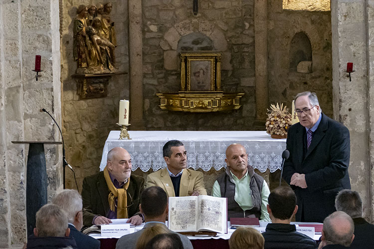 Presentado en Piasca el Cartulario, edición en colaboración con la fundación «Camino Lebaniego»