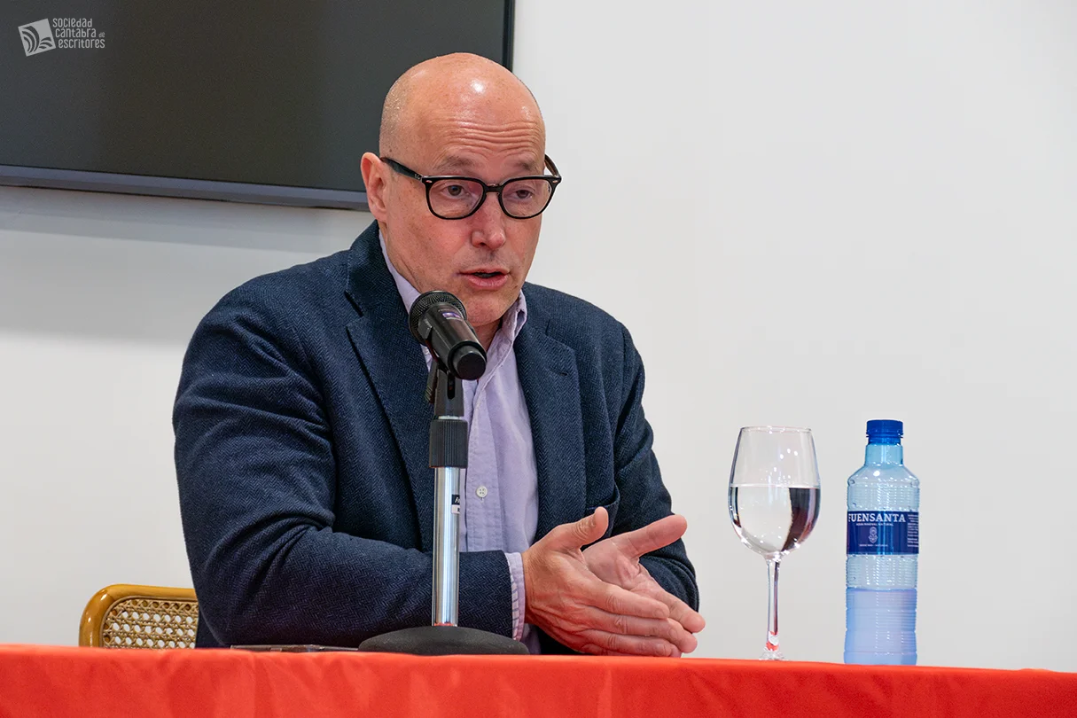 Charla informativa sobre los derechos de autor a cargo de CEDRO